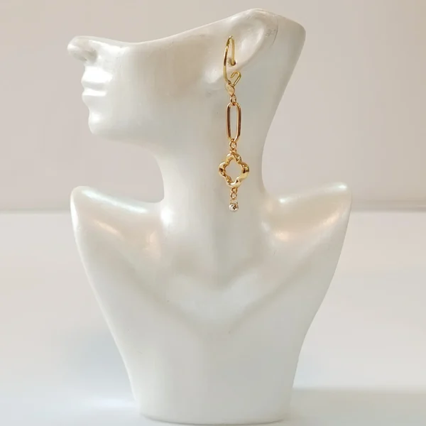 گوشواره طلا 18 عیار